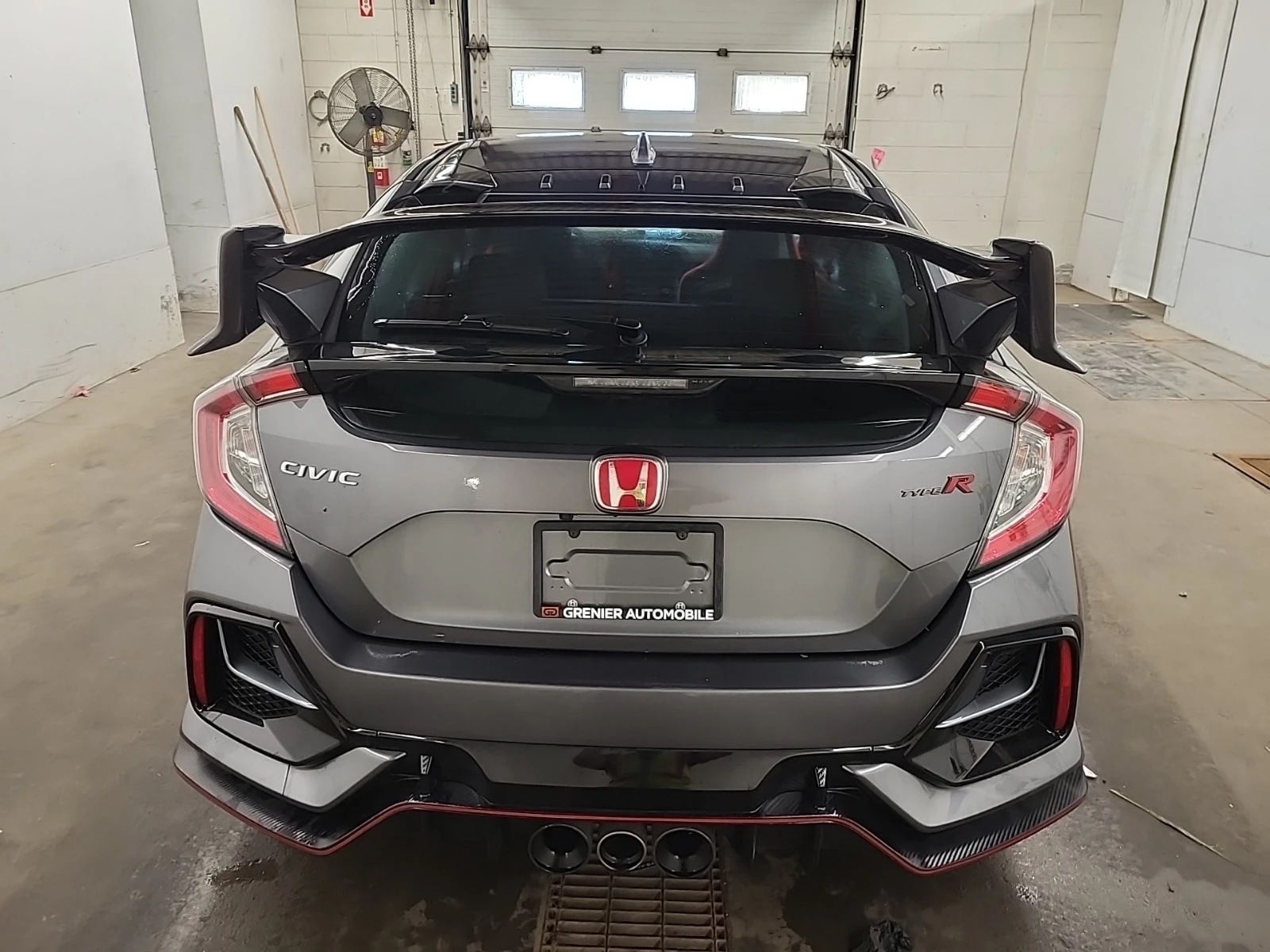 Honda Civic TYPE R| ЗАДНА КАМЕРА| ОПЦИЯ ЗА ФИНАНСИРАНЕ| , снимка 17 - Автомобили и джипове - 55843272