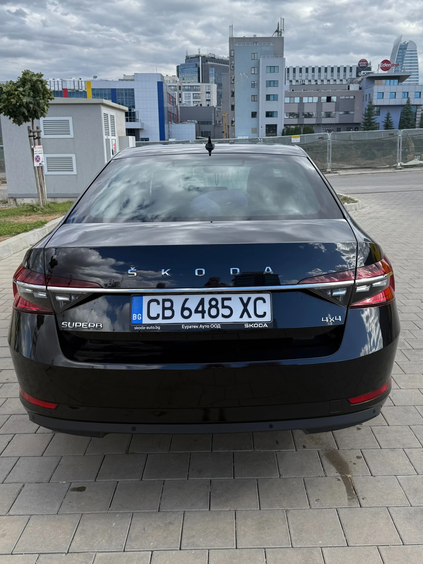 Skoda Superb 2.0TDI 7DSG 4x4 200к.с, снимка 5 - Автомобили и джипове - 56185295