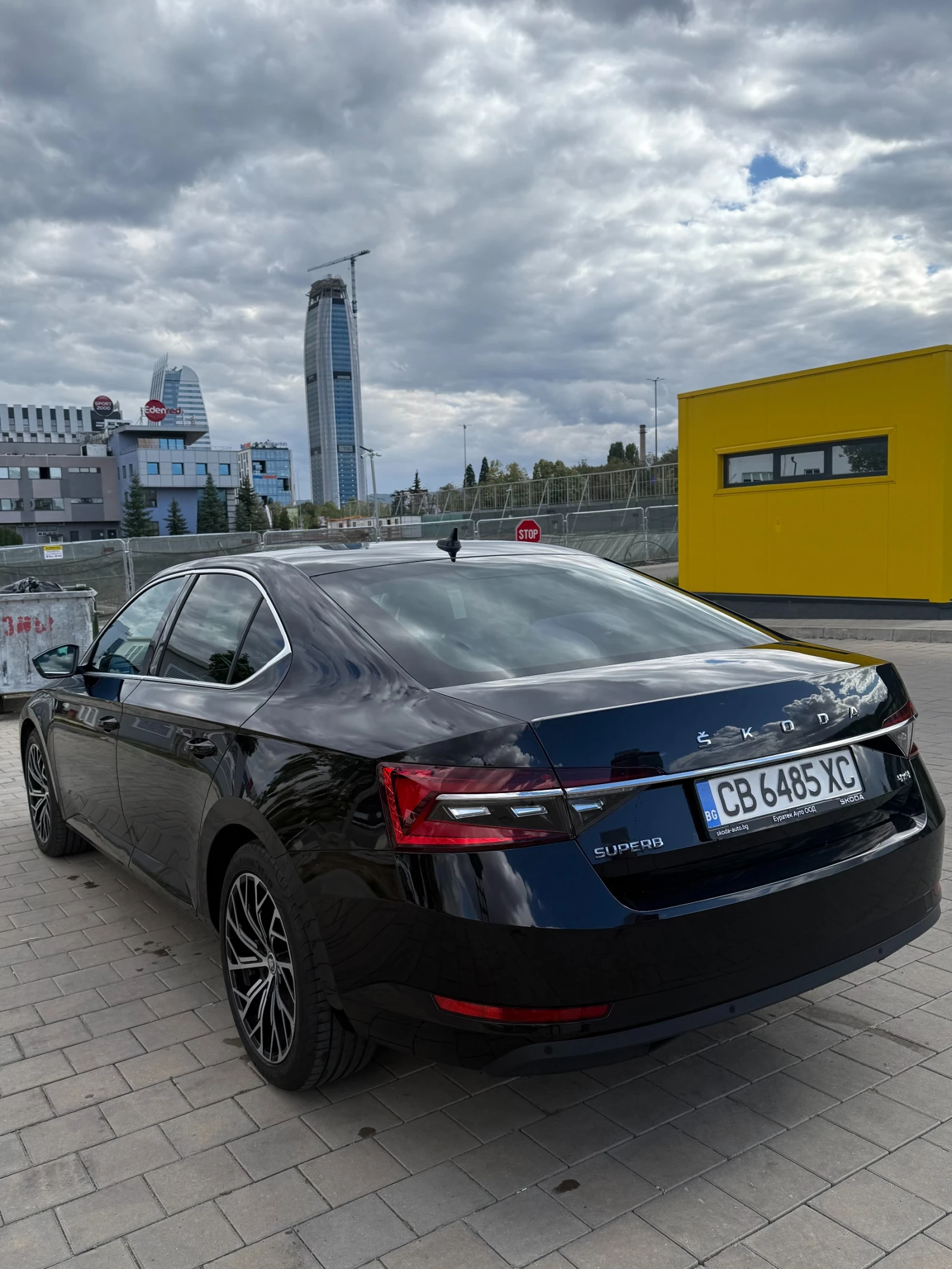 Skoda Superb 2.0TDI 7DSG 4x4 200к.с, снимка 7 - Автомобили и джипове - 56185295
