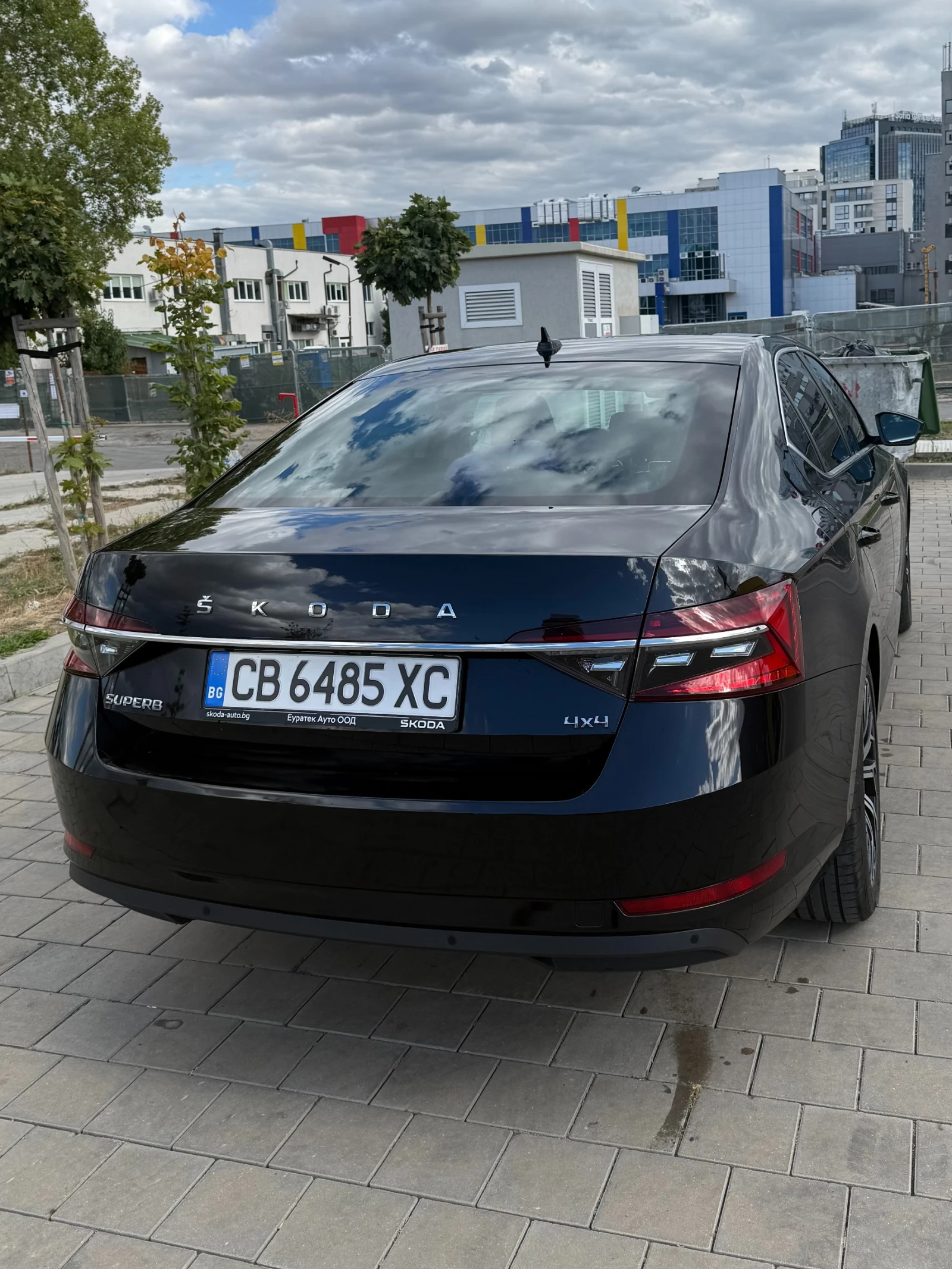 Skoda Superb 2.0TDI 7DSG 4x4 200к.с, снимка 6 - Автомобили и джипове - 56185295