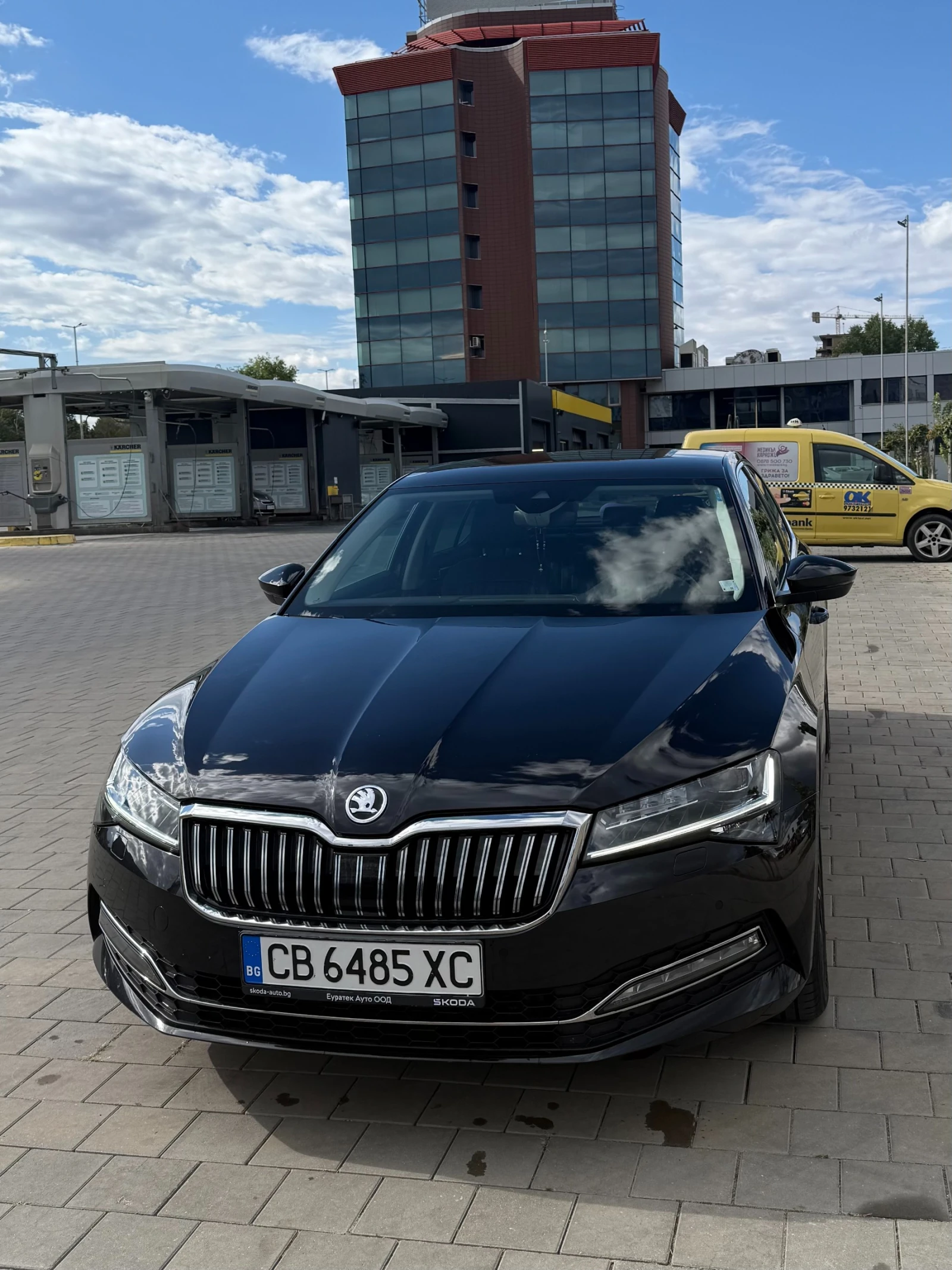 Skoda Superb 2.0TDI 7DSG 4x4 200к.с, снимка 2 - Автомобили и джипове - 56185295