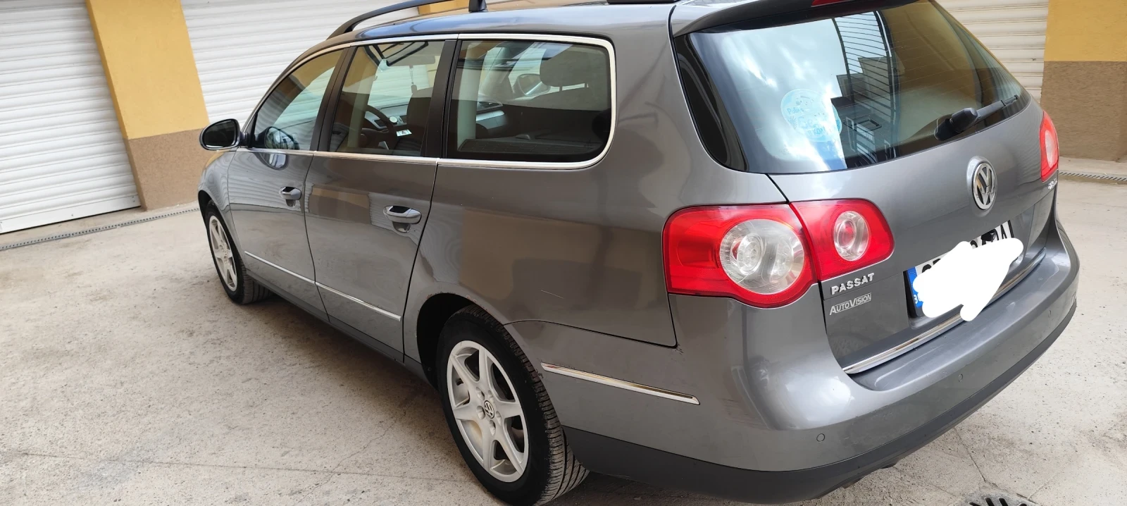 VW Passat B6, снимка 5 - Автомобили и джипове - 56246242