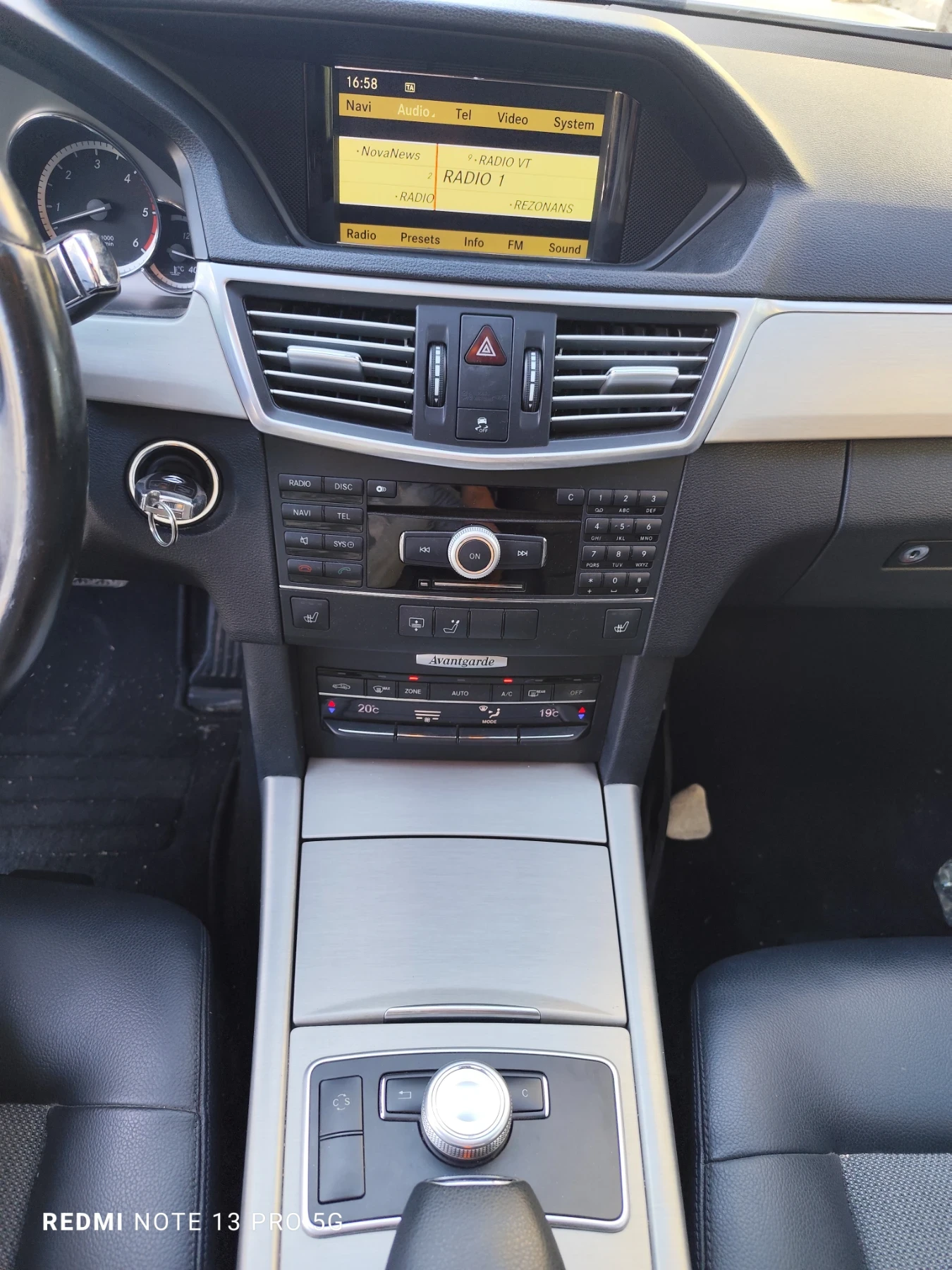 Mercedes-Benz E 350, снимка 13 - Автомобили и джипове - 56325905