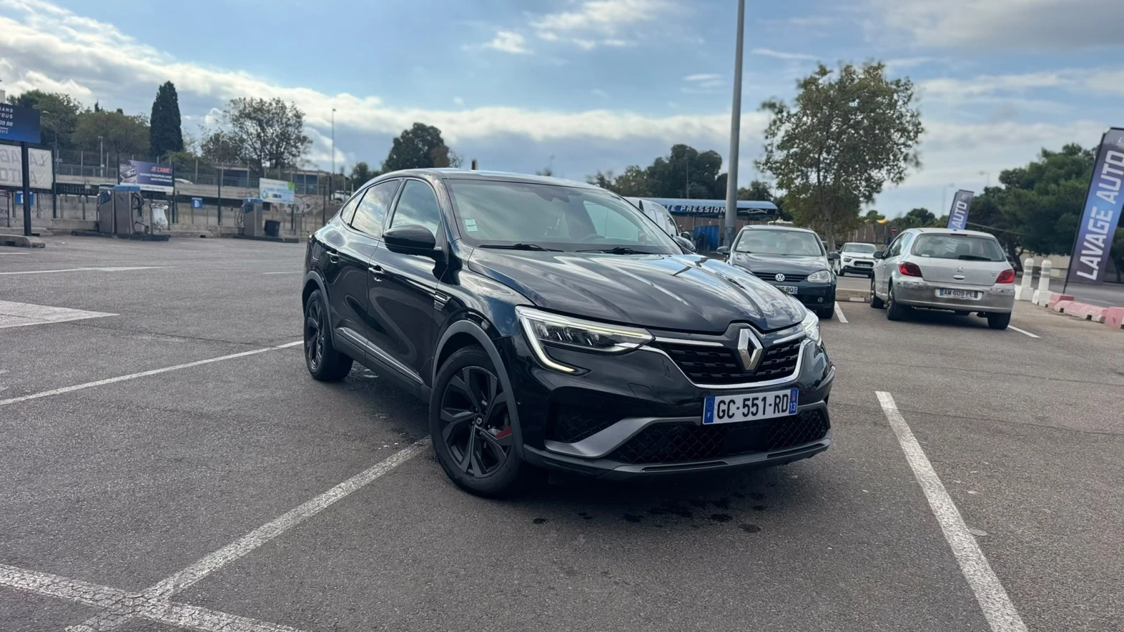 Renault Arkana RS-Line 1.3 140, снимка 3 - Автомобили и джипове - 56367775