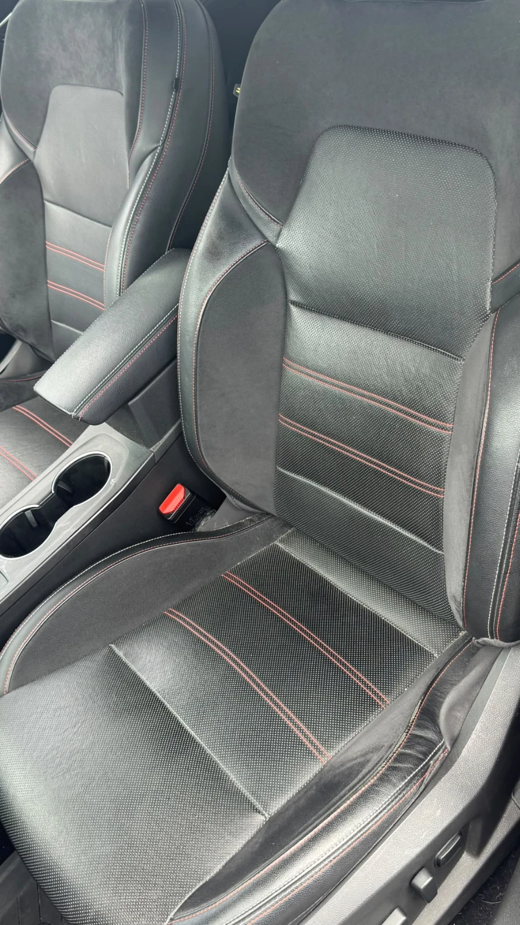 Renault Arkana RS-Line 1.3 140, снимка 9 - Автомобили и джипове - 56367775