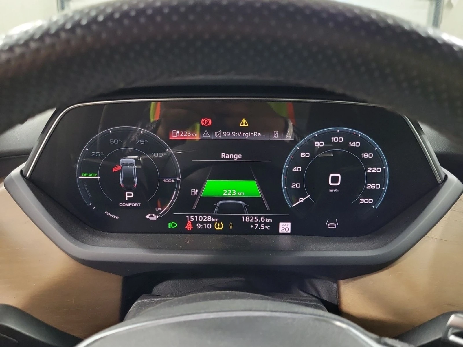 Audi E-Tron GT Matrix LED* Bang & Olufsen  3D* Performance Batter, снимка 11 - Автомобили и джипове - 56736351