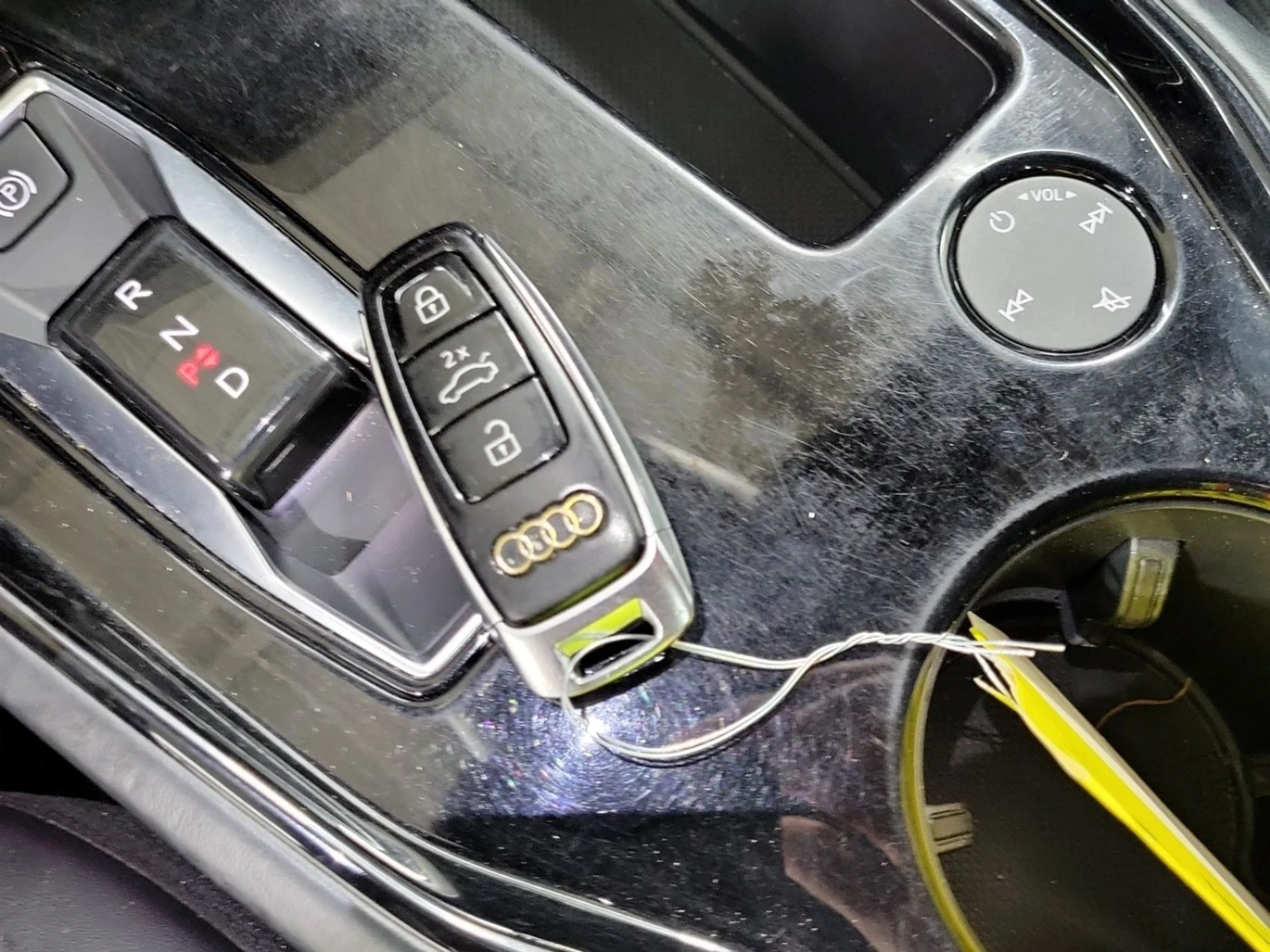 Audi E-Tron GT Matrix LED* Bang & Olufsen  3D* Performance Batter, снимка 10 - Автомобили и джипове - 56736351
