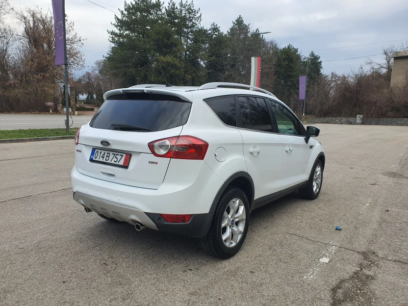 Ford Kuga 2.0TDCI* 140к.с* .Keyless* Италия * , снимка 6 - Автомобили и джипове - 48197351