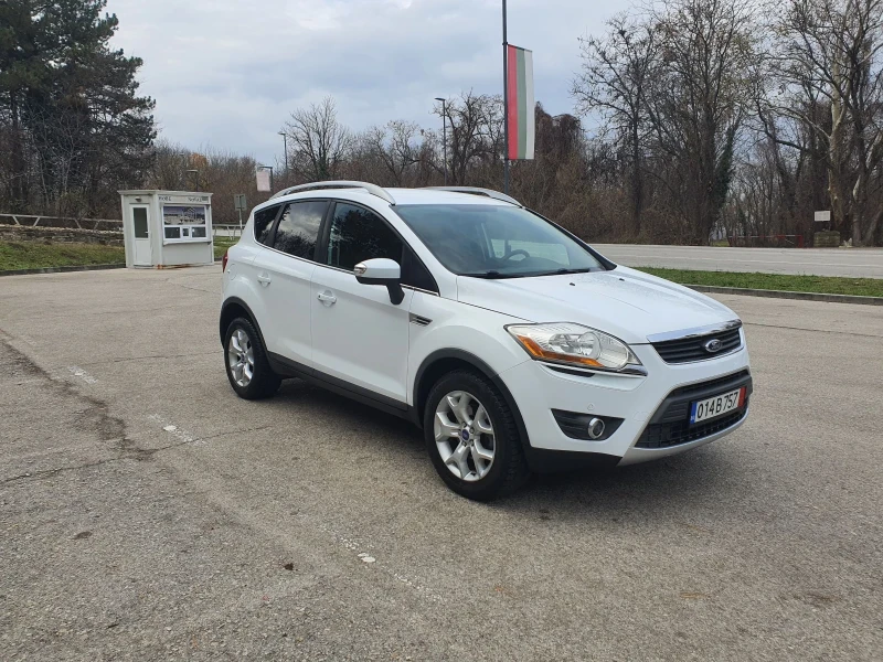 Ford Kuga 2.0TDCI* 140к.с* .Keyless* Италия * , снимка 8 - Автомобили и джипове - 48197351