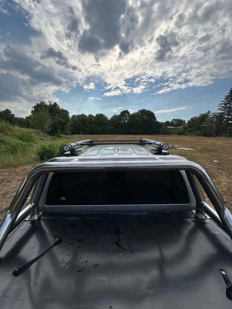 Isuzu D-max 3.0, снимка 6 - Автомобили и джипове - 52309622