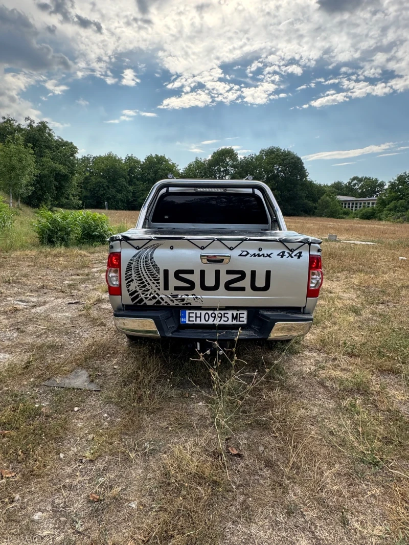 Isuzu D-max 3.0, снимка 4 - Автомобили и джипове - 52309622