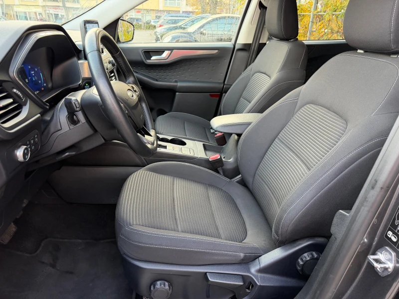 Ford Kuga Titanium Hybrid, снимка 7 - Автомобили и джипове - 52441007