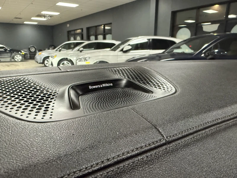 BMW X7 M-PK* M-BRAKES* B&W* 360* LA* ВЪЗДУХ* AMBIENT* KEY, снимка 7 - Автомобили и джипове - 53428600