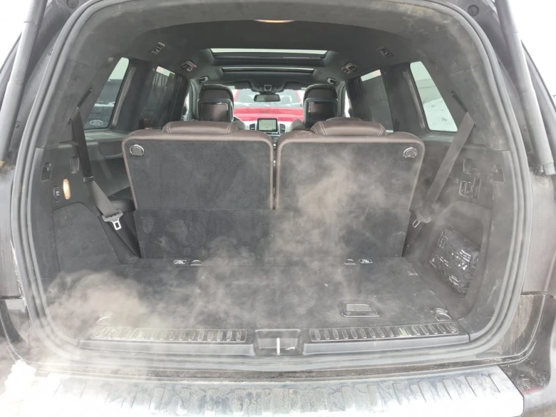 Mercedes-Benz GLS AMG 63  CARFAX, снимка 16 - Автомобили и джипове - 53451683