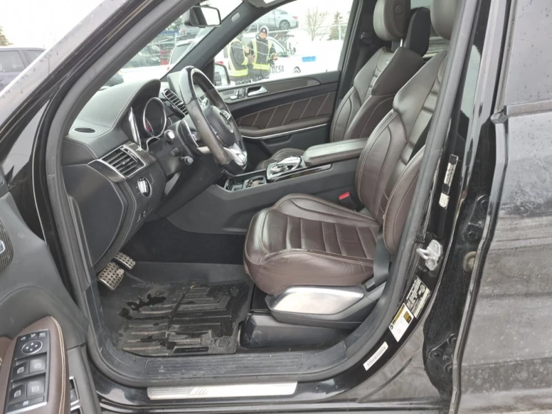 Mercedes-Benz GLS AMG 63  CARFAX, снимка 5 - Автомобили и джипове - 53451683