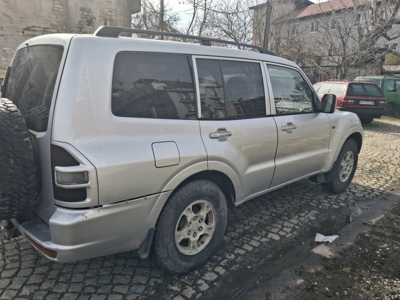 Mitsubishi Pajero, снимка 3 - Автомобили и джипове - 53565561