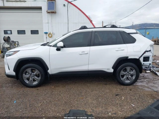 Toyota Rav4 Hybrid XLE, снимка 8 - Автомобили и джипове - 53764071