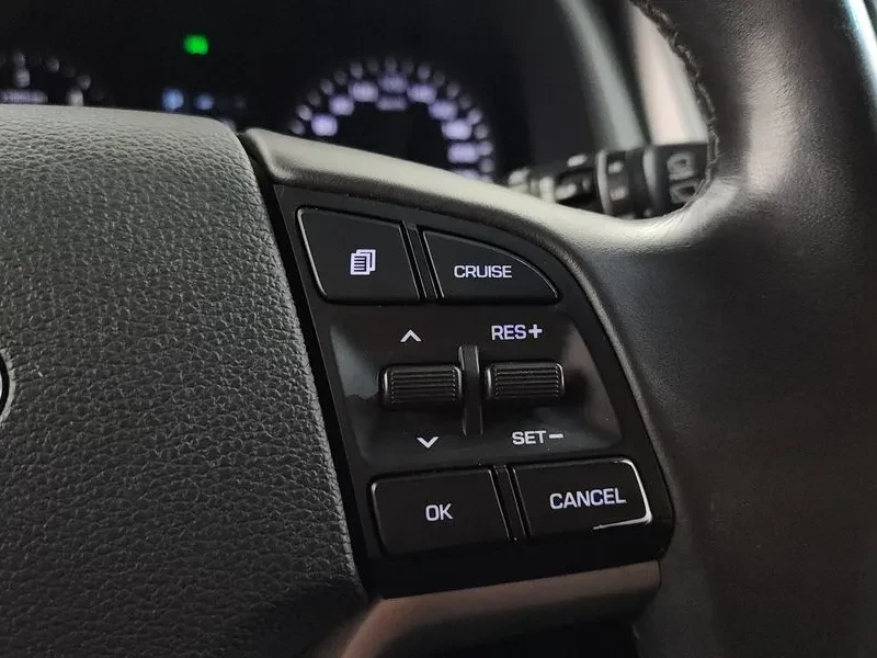 Hyundai Tucson 1.7 2WD MODERN, снимка 16 - Автомобили и джипове - 55796698