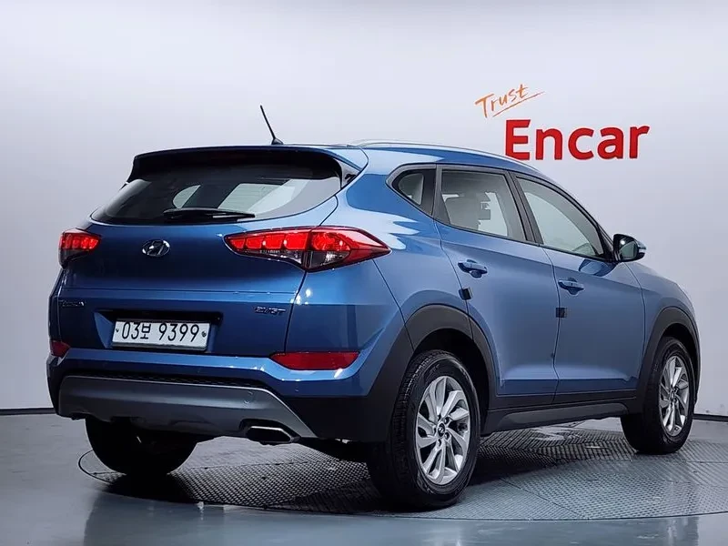 Hyundai Tucson 1.7 2WD MODERN, снимка 2 - Автомобили и джипове - 55796698
