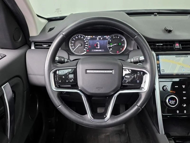 Land Rover Discovery Sport 2.0 Automatic, снимка 12 - Автомобили и джипове - 55841318