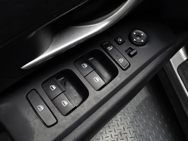 Hyundai Tucson D2.0 2WD/ ������/ ����/ ���� ����� | Mobile.bg � ����������� 17