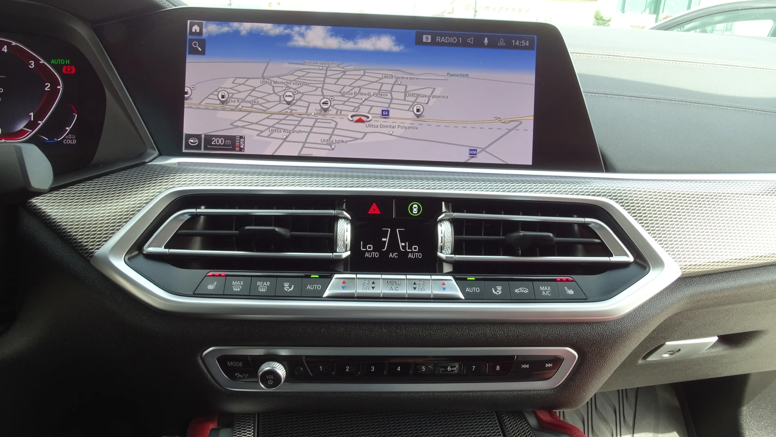 BMW X6 3.0D* M-SPORT* SWAROVSKI* LASER LIGHT* ГАРАНЦИЯ | Mobile.bg — изображение 16