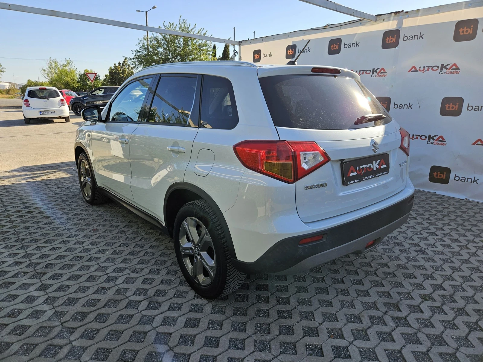 Suzuki Vitara 1.6VVTI-120кс= КАМЕРА= АВТОПИЛОТ= EURO 6B - изображение 5