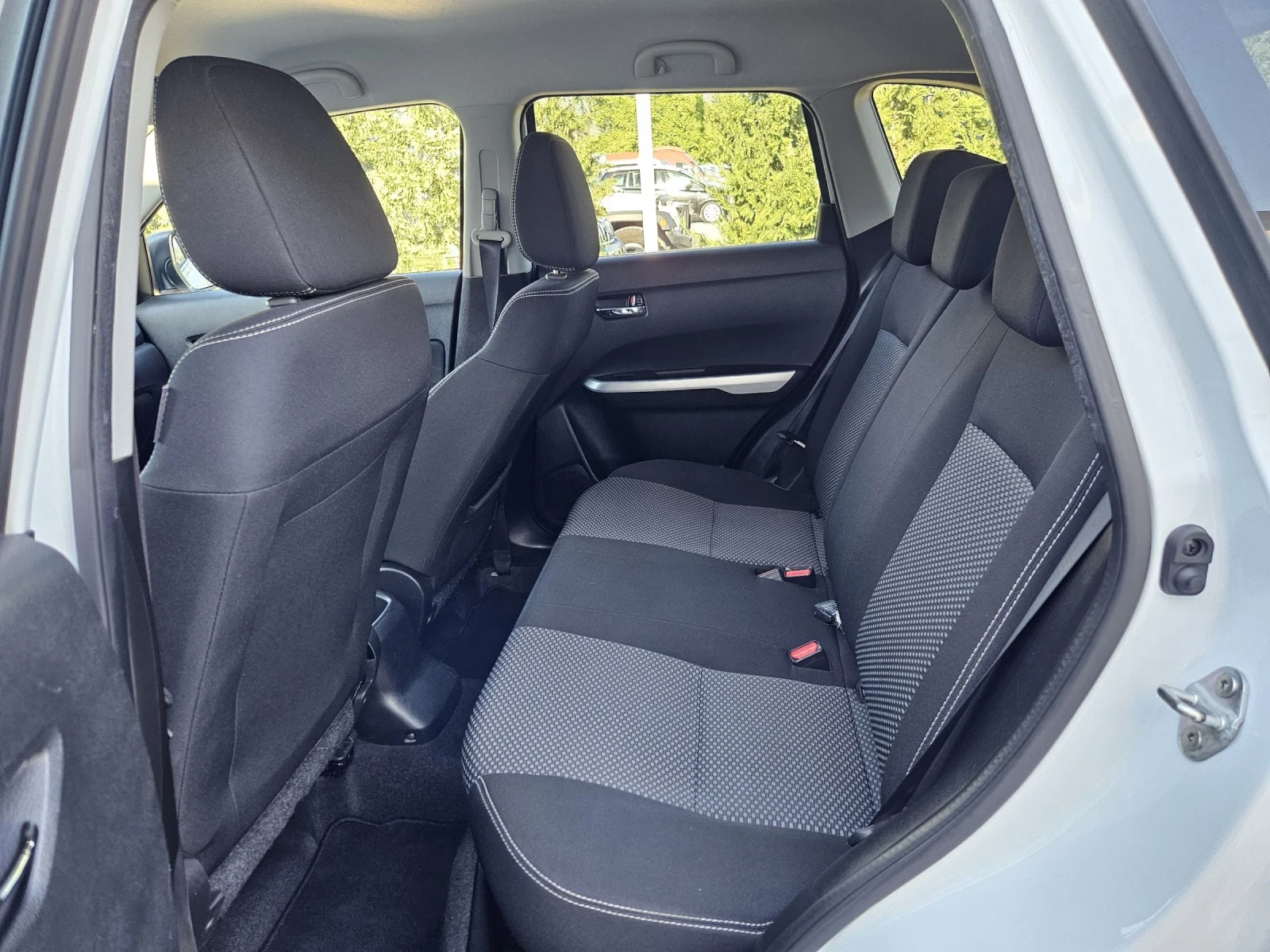 Suzuki Vitara 1.6VVTI-120кс= КАМЕРА= АВТОПИЛОТ= EURO 6B - изображение 9