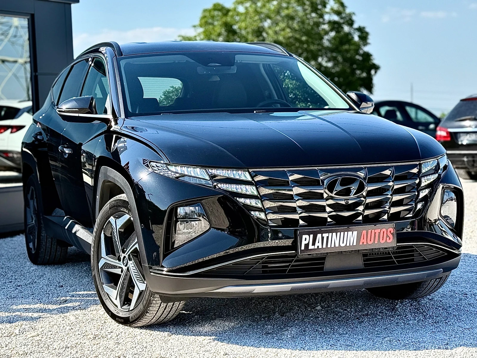 Hyundai Tucson * 4WD Plug-in-Hybrid* ГАРАНЦИЯ*  - изображение 2
