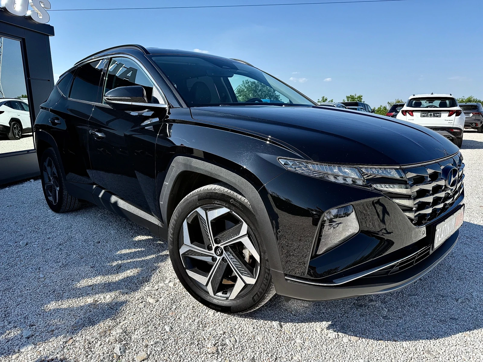 Hyundai Tucson * 4WD Plug-in-Hybrid* ГАРАНЦИЯ*  - изображение 3