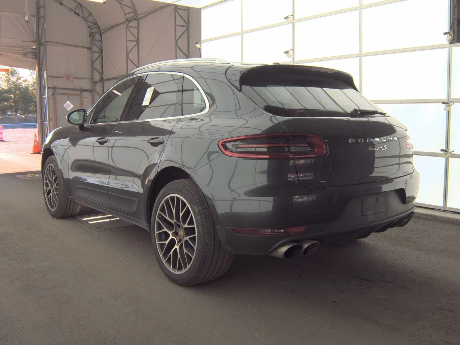 Porsche Macan S Обдух* BOSE* М.Точка* Ambient* Пано* Дистроник*  - изображение 6