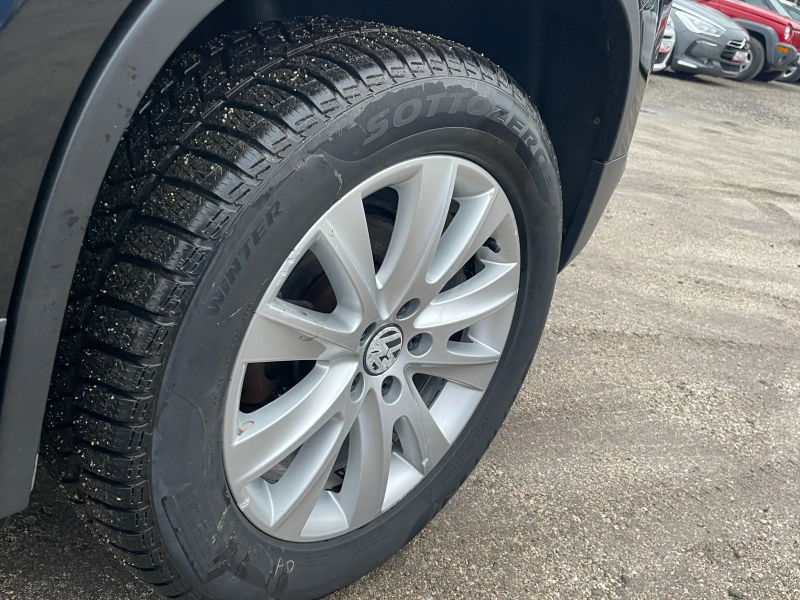 VW Tiguan    4x4 | Mobile.bg   17