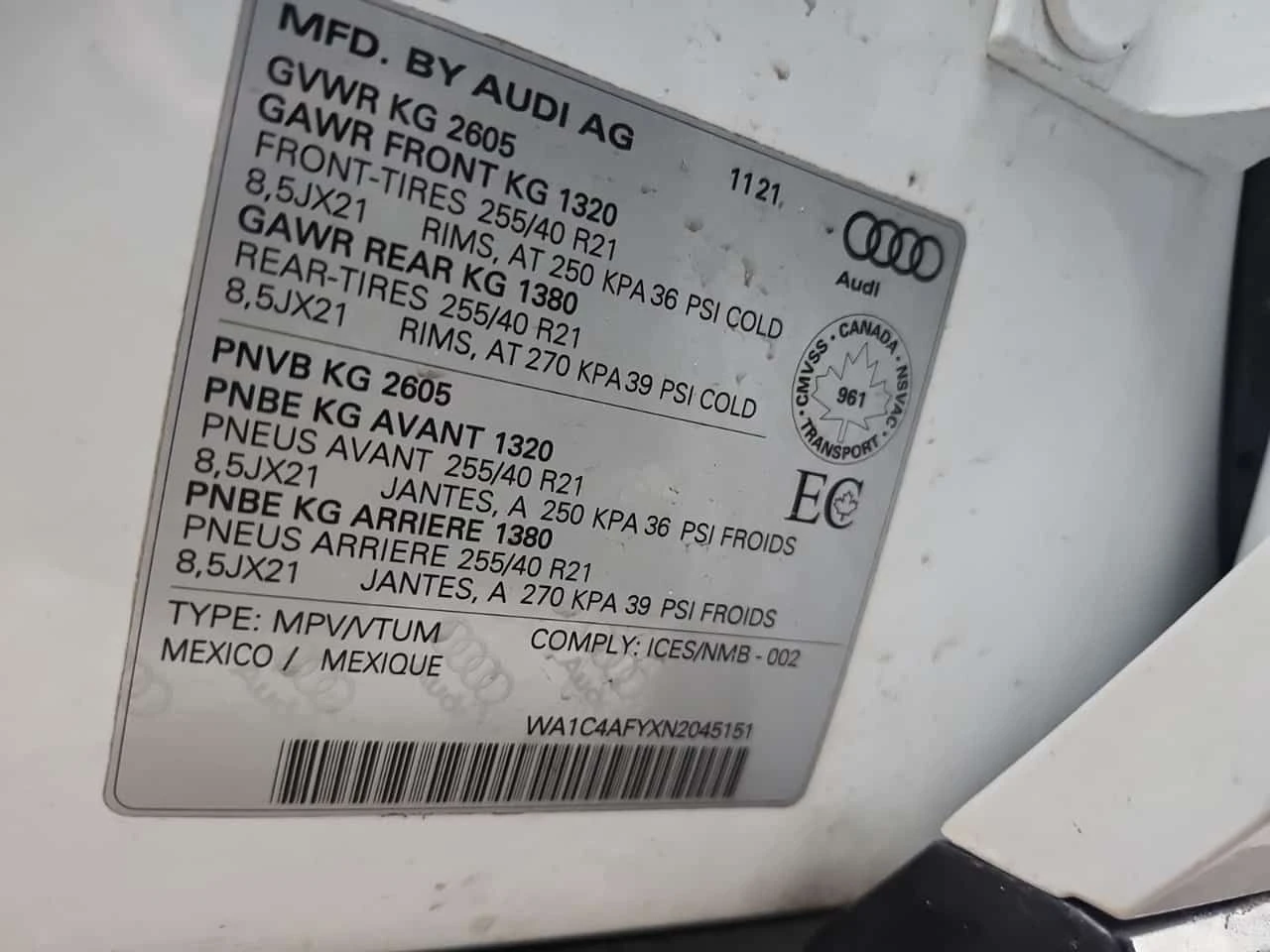 Audi SQ5 * TECHNIK * CARFAX * ЦЕНА ДО БГ, снимка 16 - Автомобили и джипове - 53770330