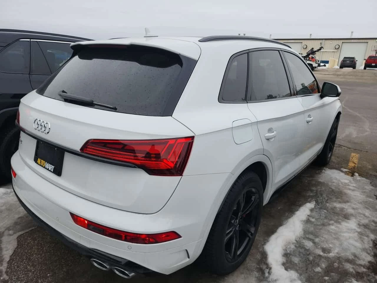 Audi SQ5 * TECHNIK * CARFAX * ЦЕНА ДО БГ, снимка 3 - Автомобили и джипове - 53770330