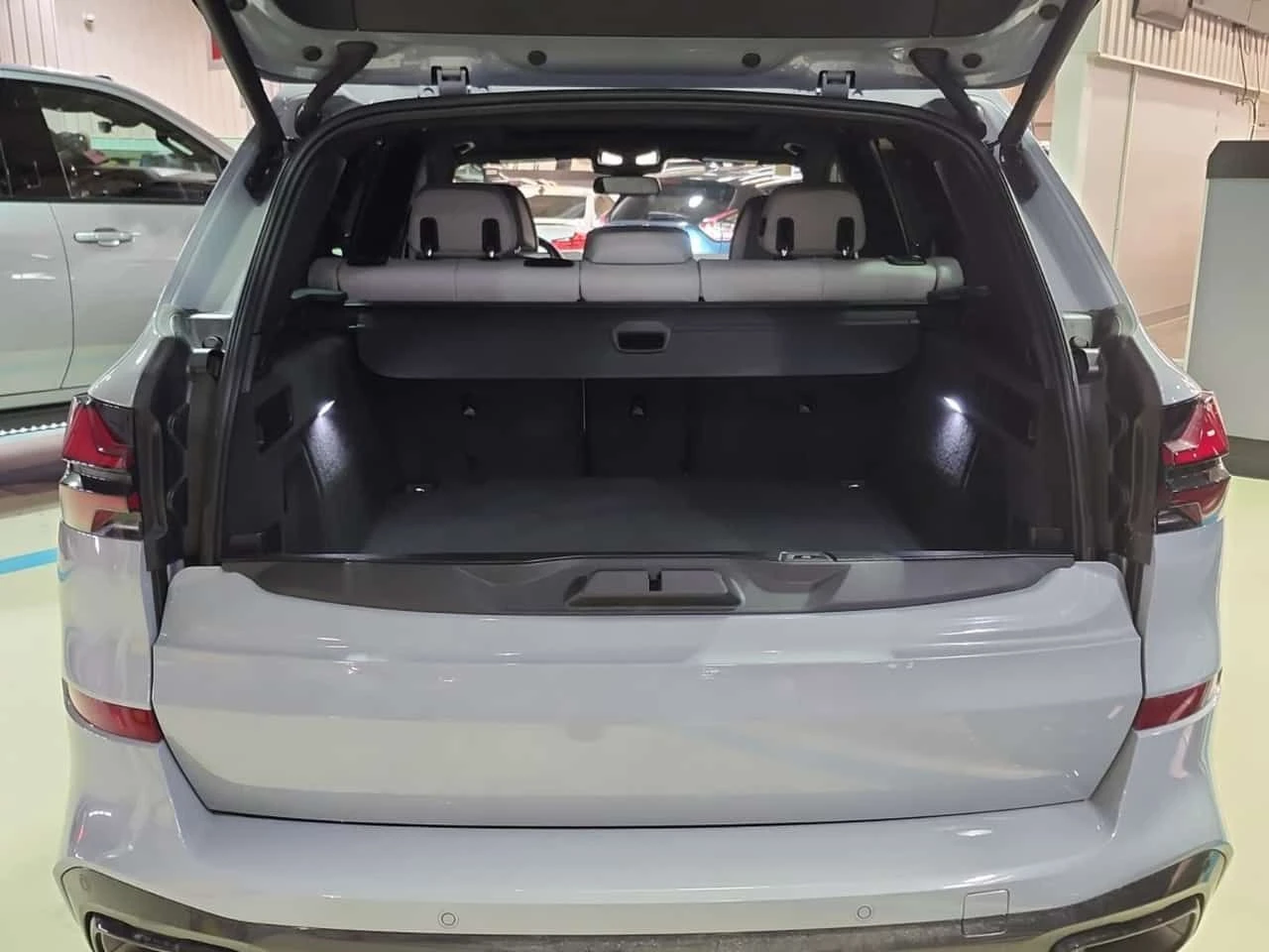 BMW X5 xDrive40i * M-Sport * Head Up Display * CARFAX *  | Mobile.bg � ����������� 14