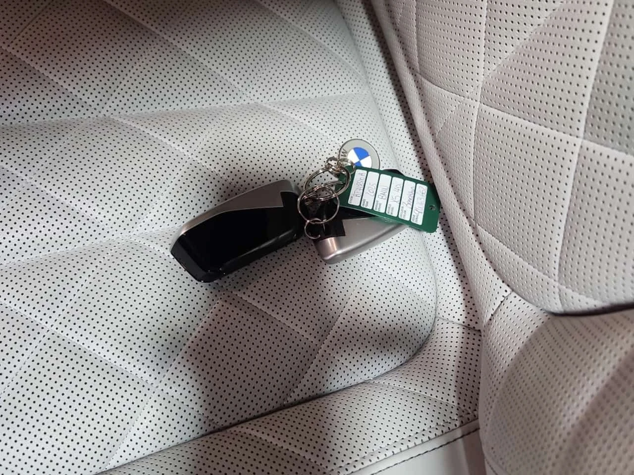 BMW X5 xDrive40i * M-Sport * Head Up Display * CARFAX *  | Mobile.bg � ����������� 8