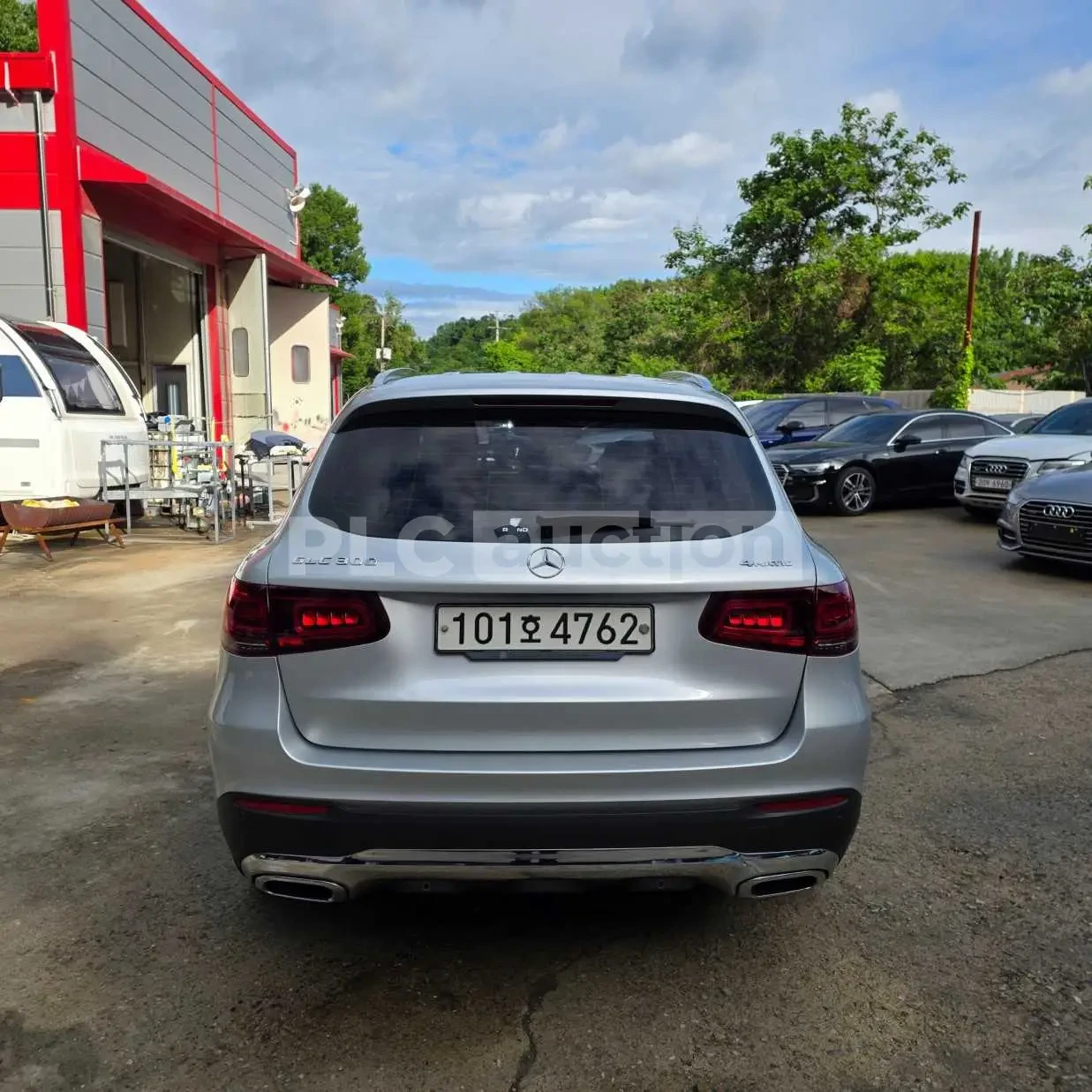Mercedes-Benz GLC 300 4MATIC| DISTRONIC| КАМ| ПОДГРЕВ| ПАНО| ТЕХНОТЕСТ, снимка 5 - Автомобили и джипове - 54740902