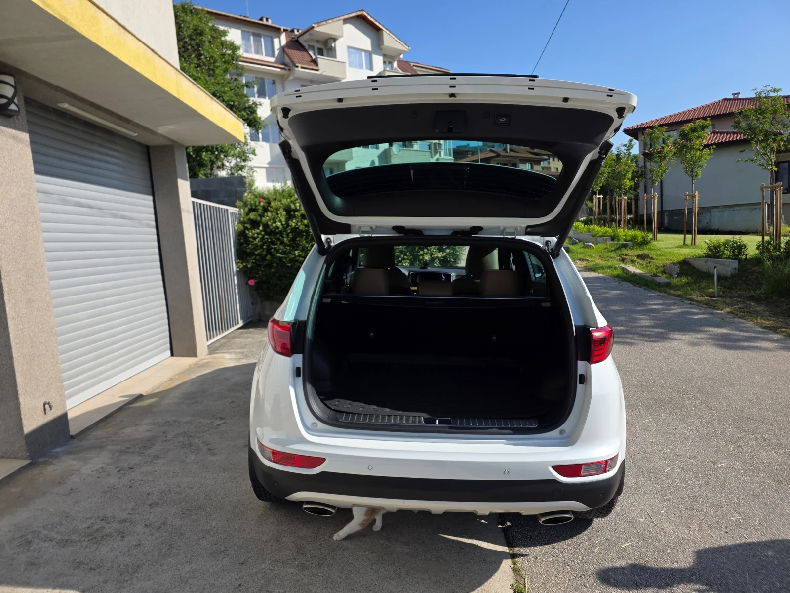 Kia Sportage GT, снимка 3 - Автомобили и джипове - 55412517