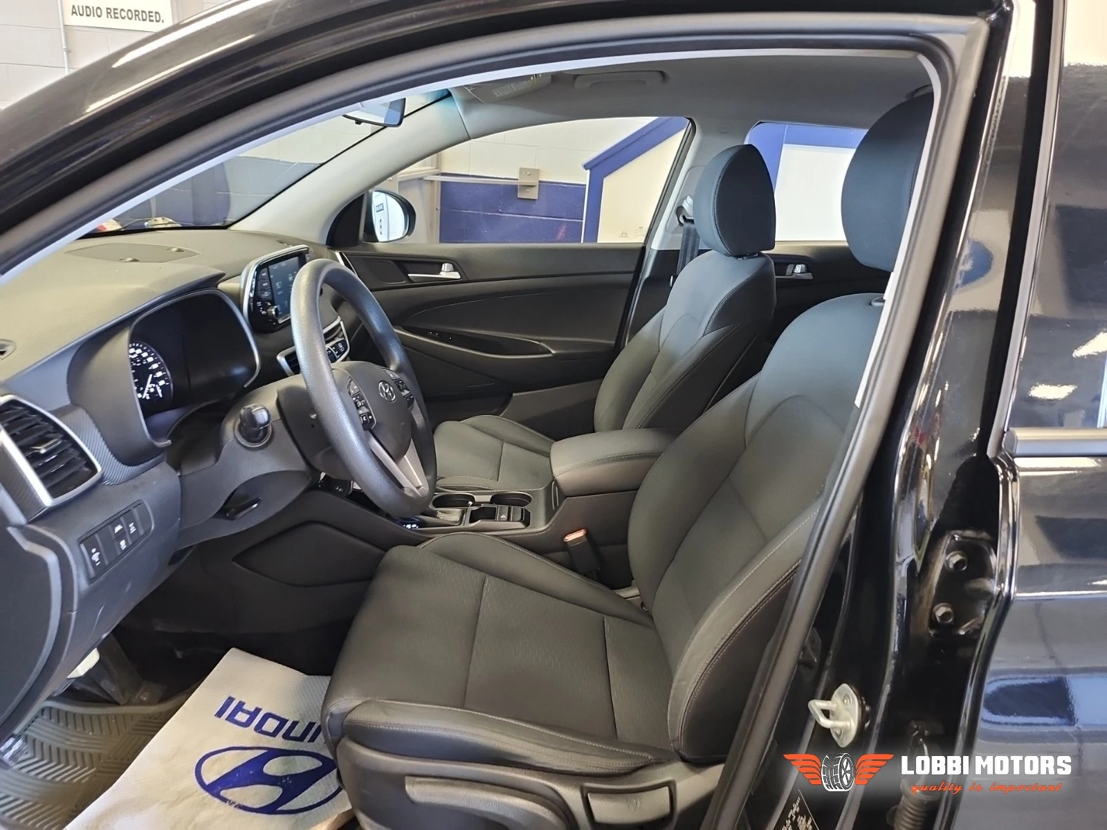 Hyundai Tucson, снимка 3 - Автомобили и джипове - 55955849