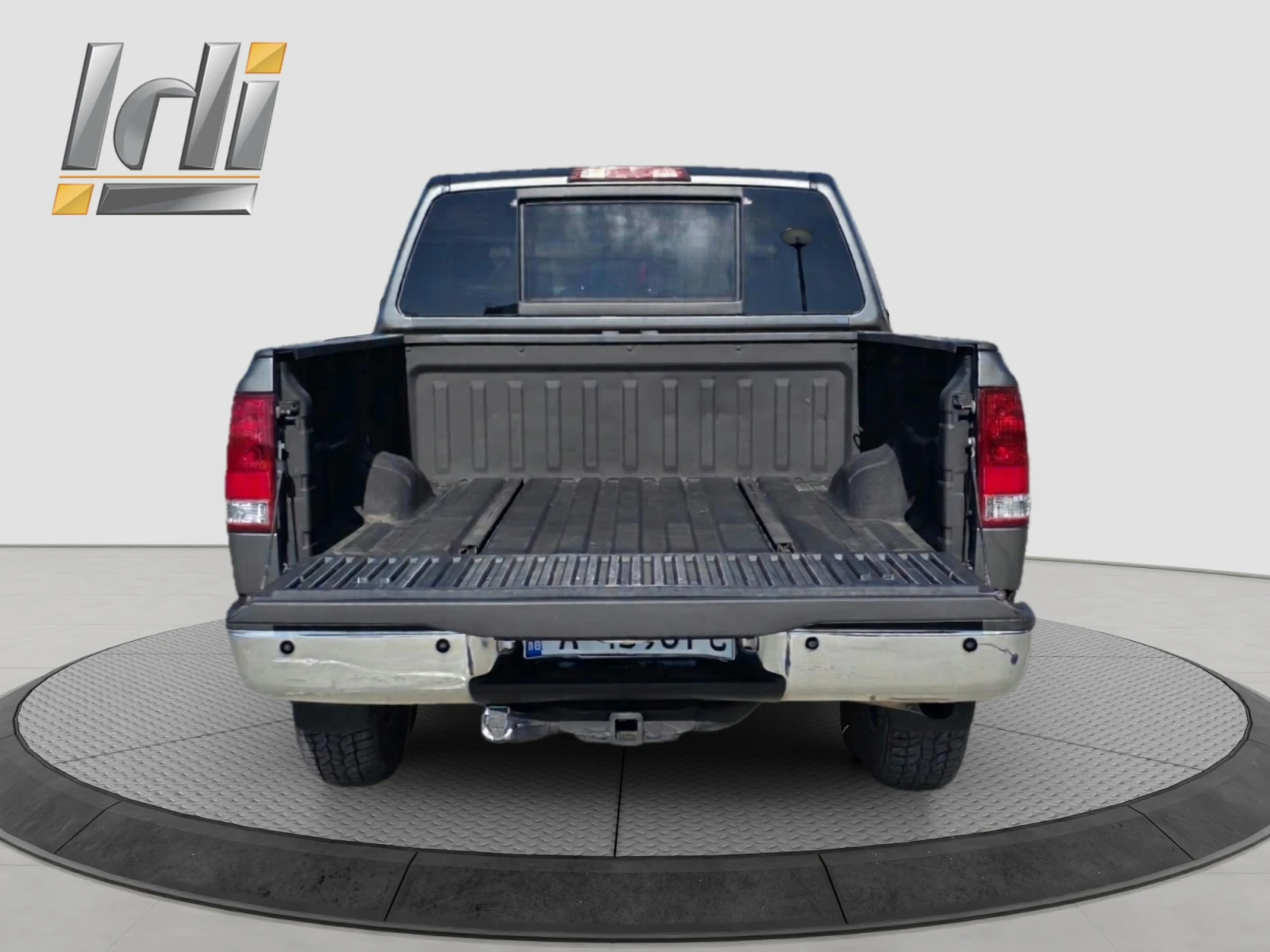 Nissan Titan crew cab 5.6 V8, снимка 14 - Автомобили и джипове - 56635112