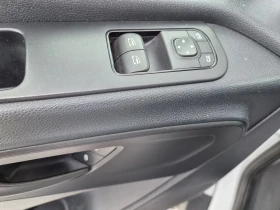 Mercedes-Benz Sprinter 317 CDI * Хладилен * Автомат* П.Борд* Нави* LED* , снимка 12
