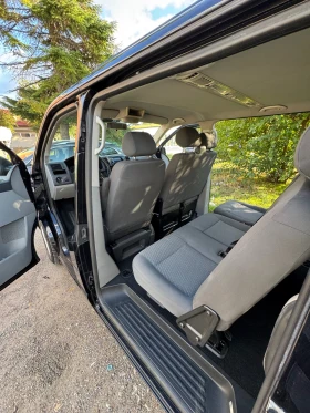 Обява за продажба на VW Caravelle T5 2.0Tdi ~26 000 лв. - изображение 8