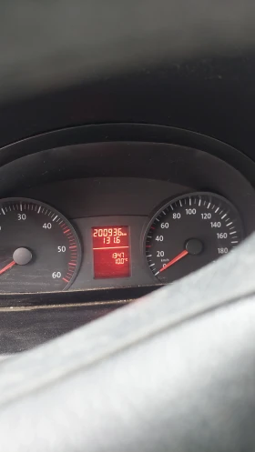 VW Crafter, снимка 8 - Бусове и автобуси - 53608839