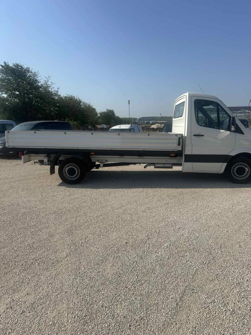 VW Crafter, снимка 5 - Бусове и автобуси - 47014579