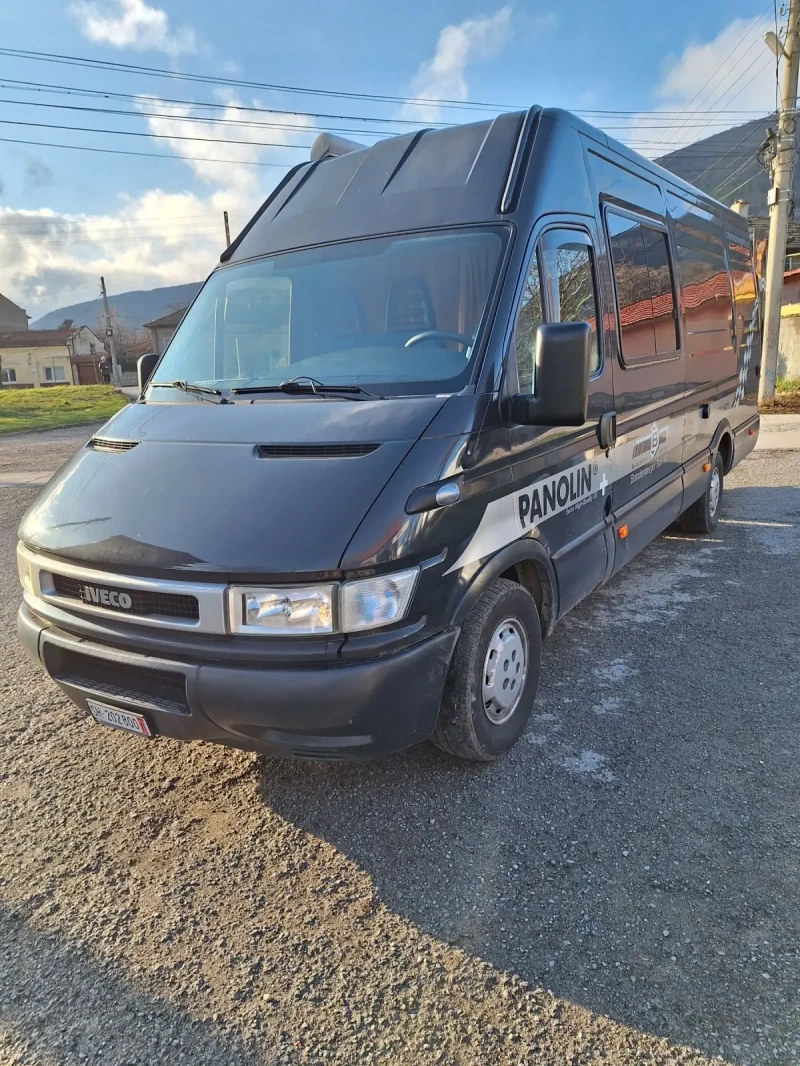 Iveco Daily, снимка 12 - Бусове и автобуси - 50041263
