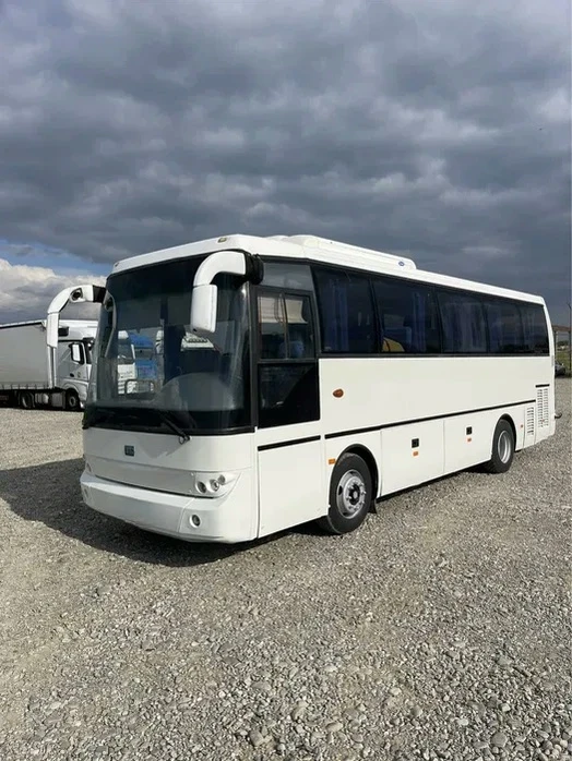 BMC 250SLF 36 места