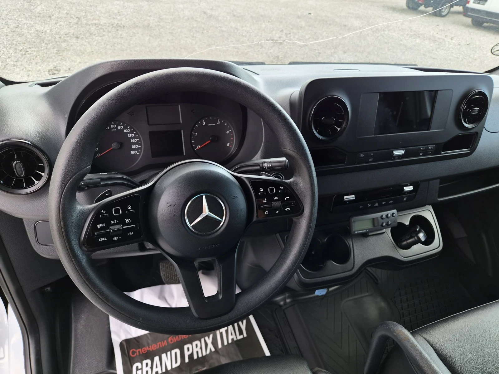 Mercedes-Benz Sprinter 317 CDI * Хладилен * Автомат* П.Борд* Нави* LED* , снимка 10 - Бусове и автобуси - 55727850