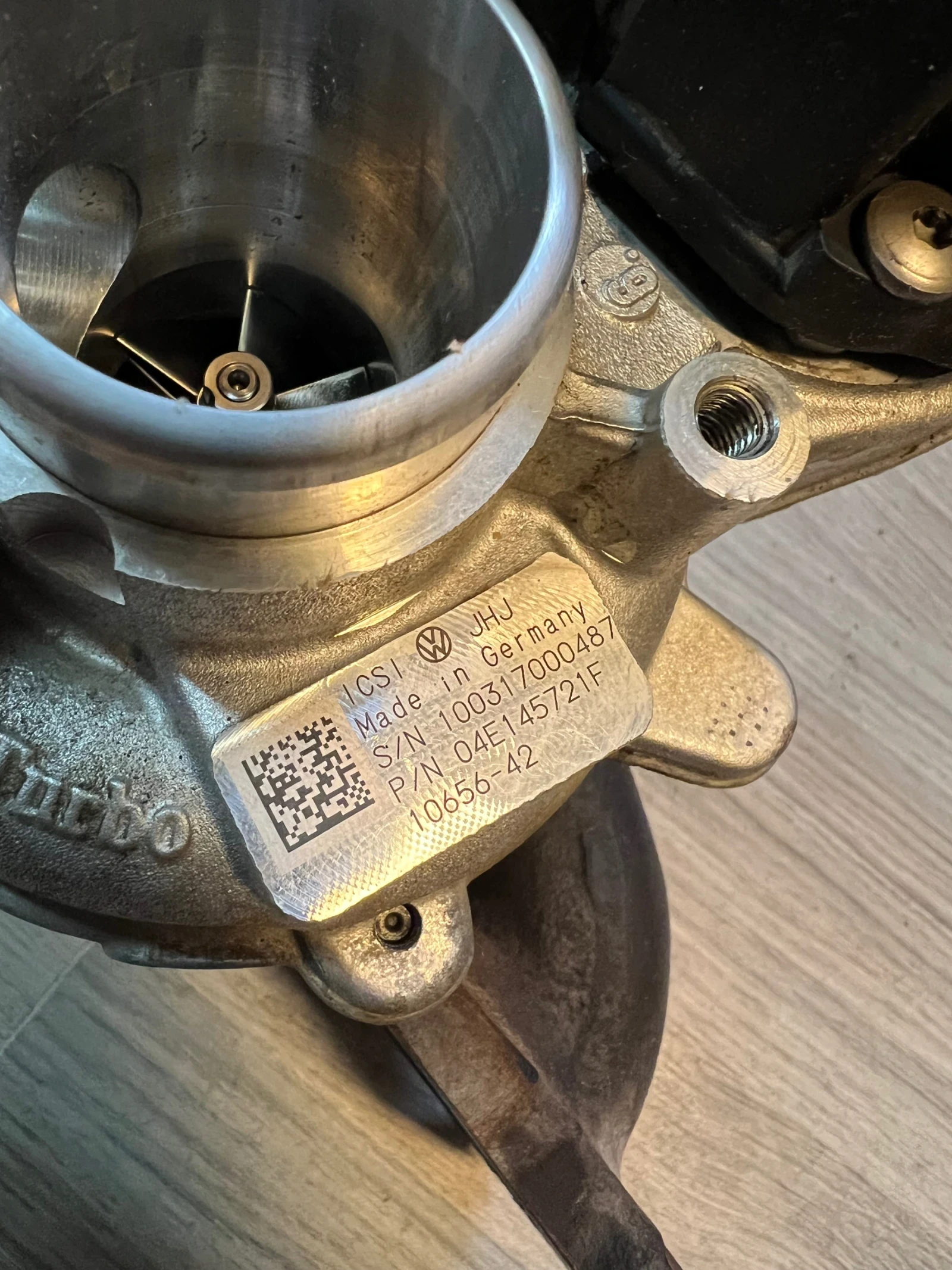 04E145721F  SKODA OCTAVIA 1.4TSI 04E145725AD 04E 145 721 F | Mobile.bg   2