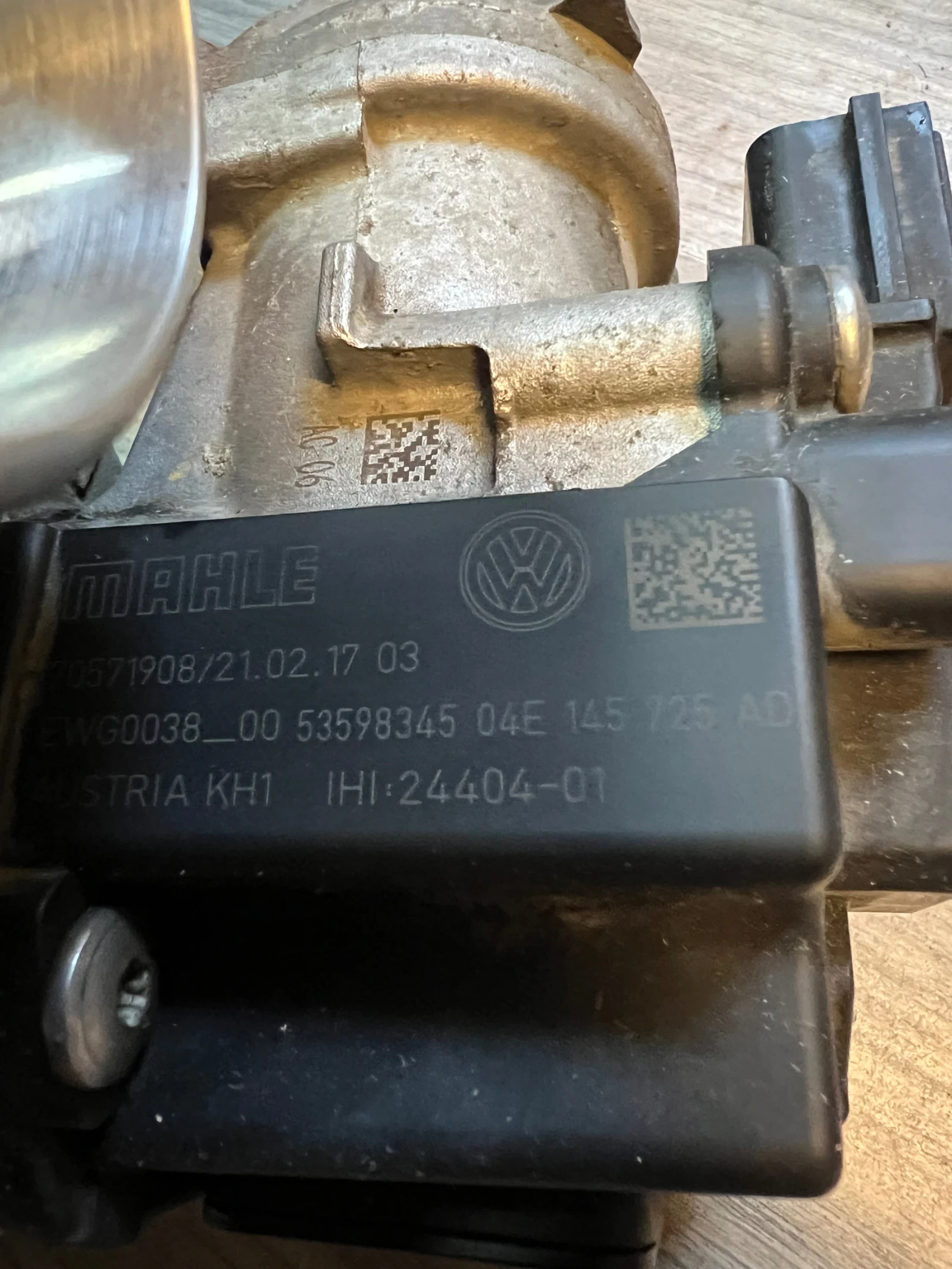 04E145721F  SKODA OCTAVIA 1.4TSI 04E145725AD 04E 145 721 F | Mobile.bg   4