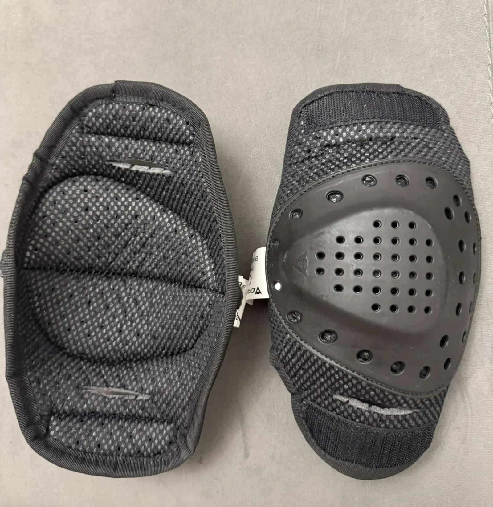 ����� ���� ��� DAINESE | Mobile.bg � ����������� 15